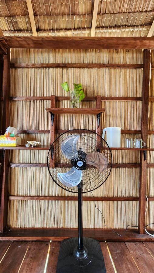 Mansuar Raja Ampat Bungalows Kri Ngoại thất bức ảnh