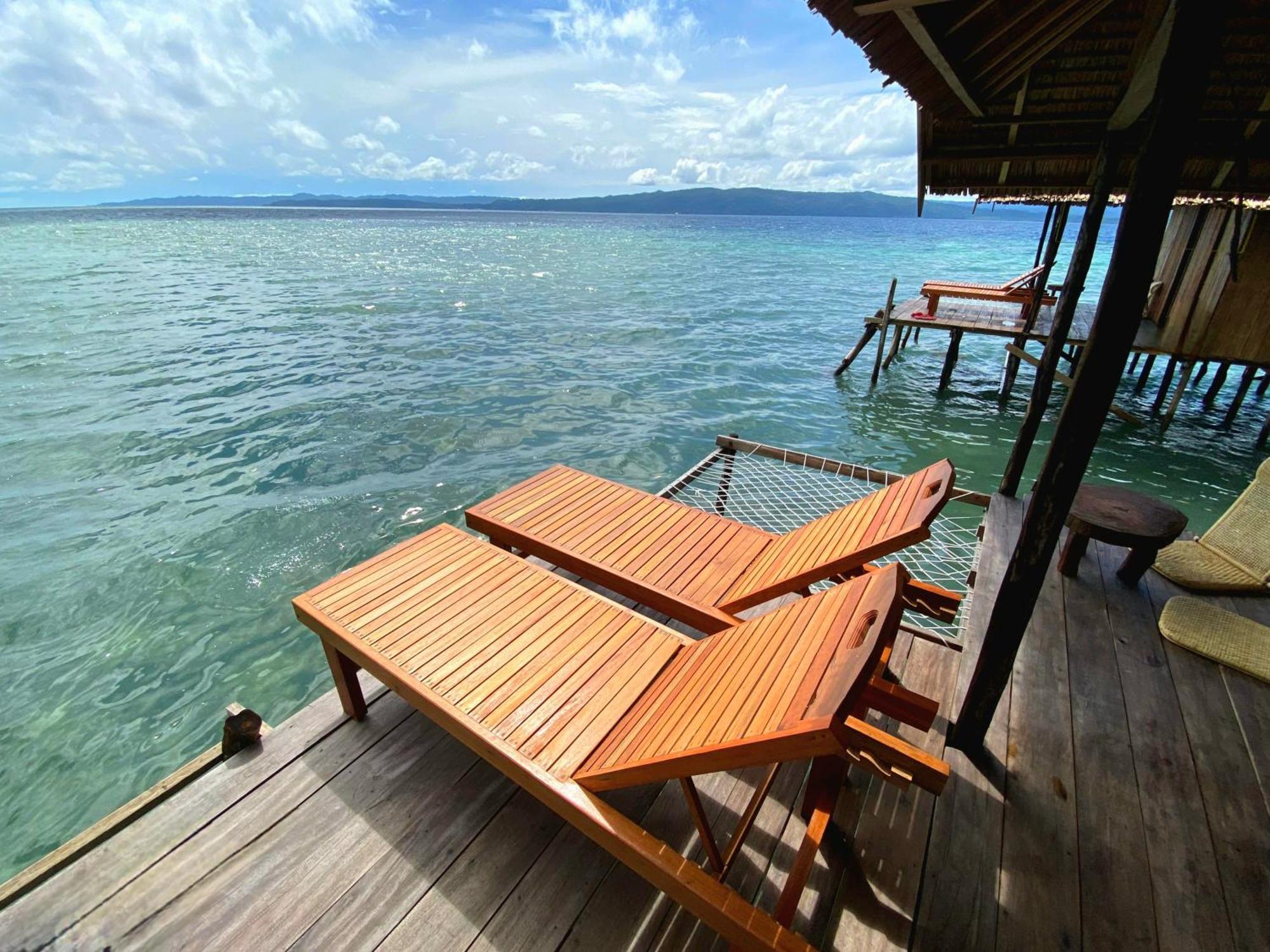 Mansuar Raja Ampat Bungalows Kri Ngoại thất bức ảnh