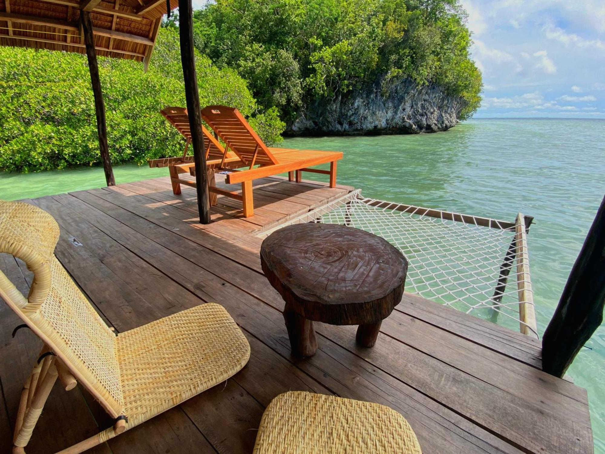 Mansuar Raja Ampat Bungalows Kri Ngoại thất bức ảnh